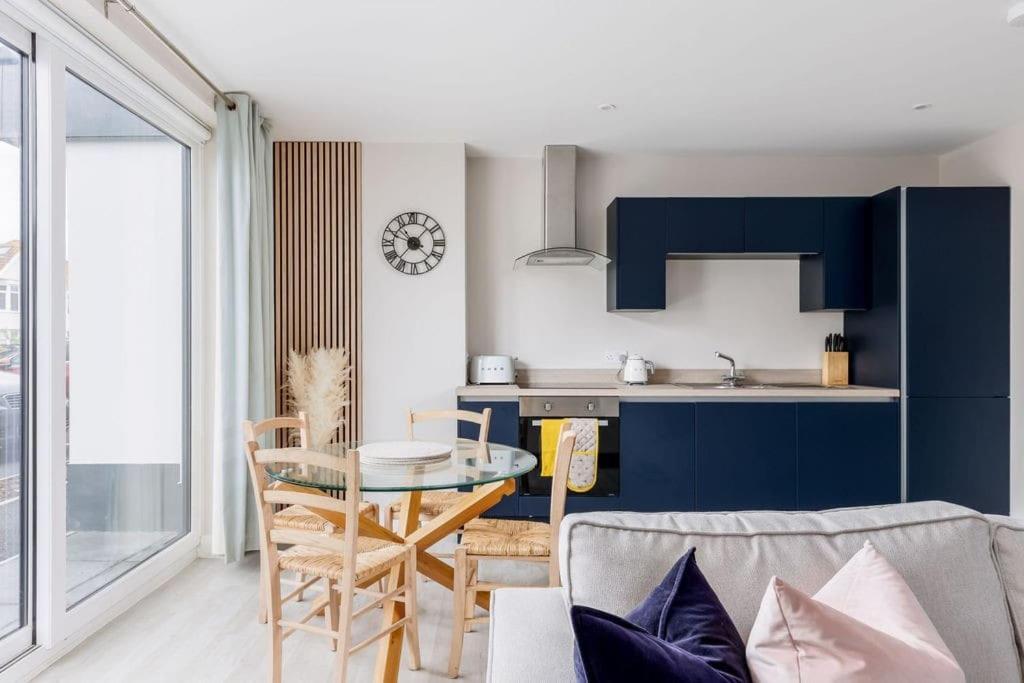 Modern 2 Bed, Cliff Top & Parking, F6 Bournemouth Exteriér fotografie