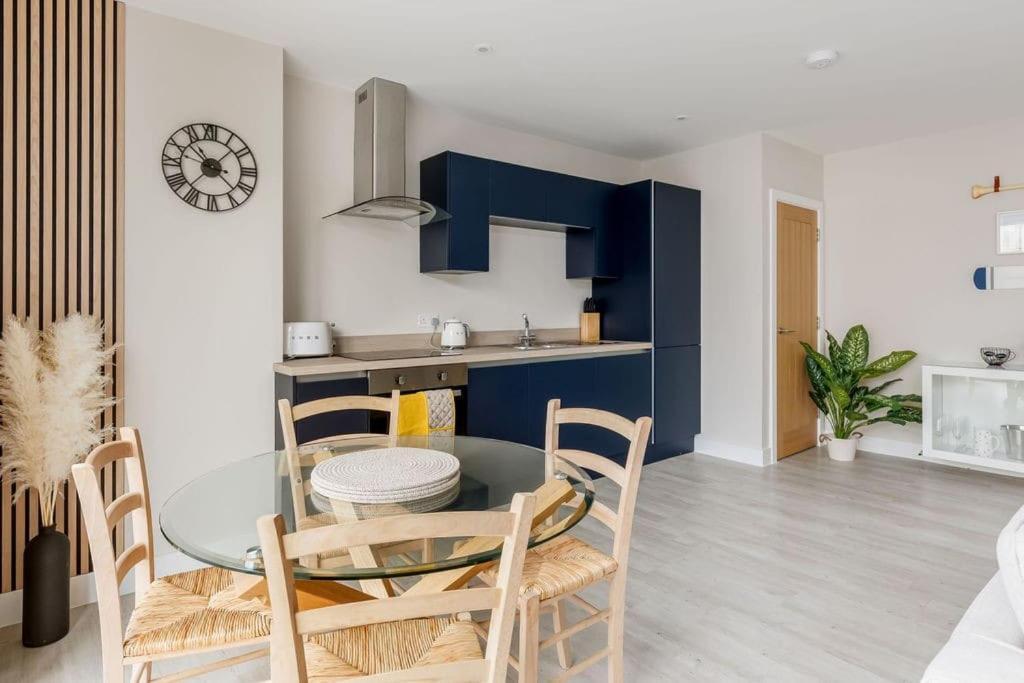 Modern 2 Bed, Cliff Top & Parking, F6 Bournemouth Exteriér fotografie